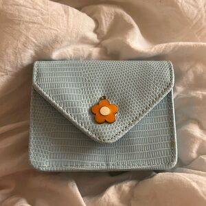 🧡Urban Outfitters Wallet🧡